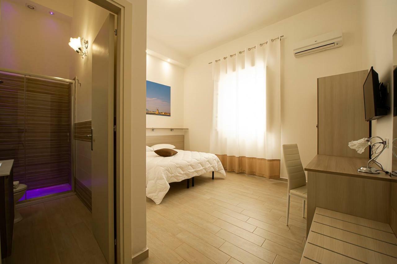 Sole Mare Sale Bed and Breakfast Torre Nubia Buitenkant foto
