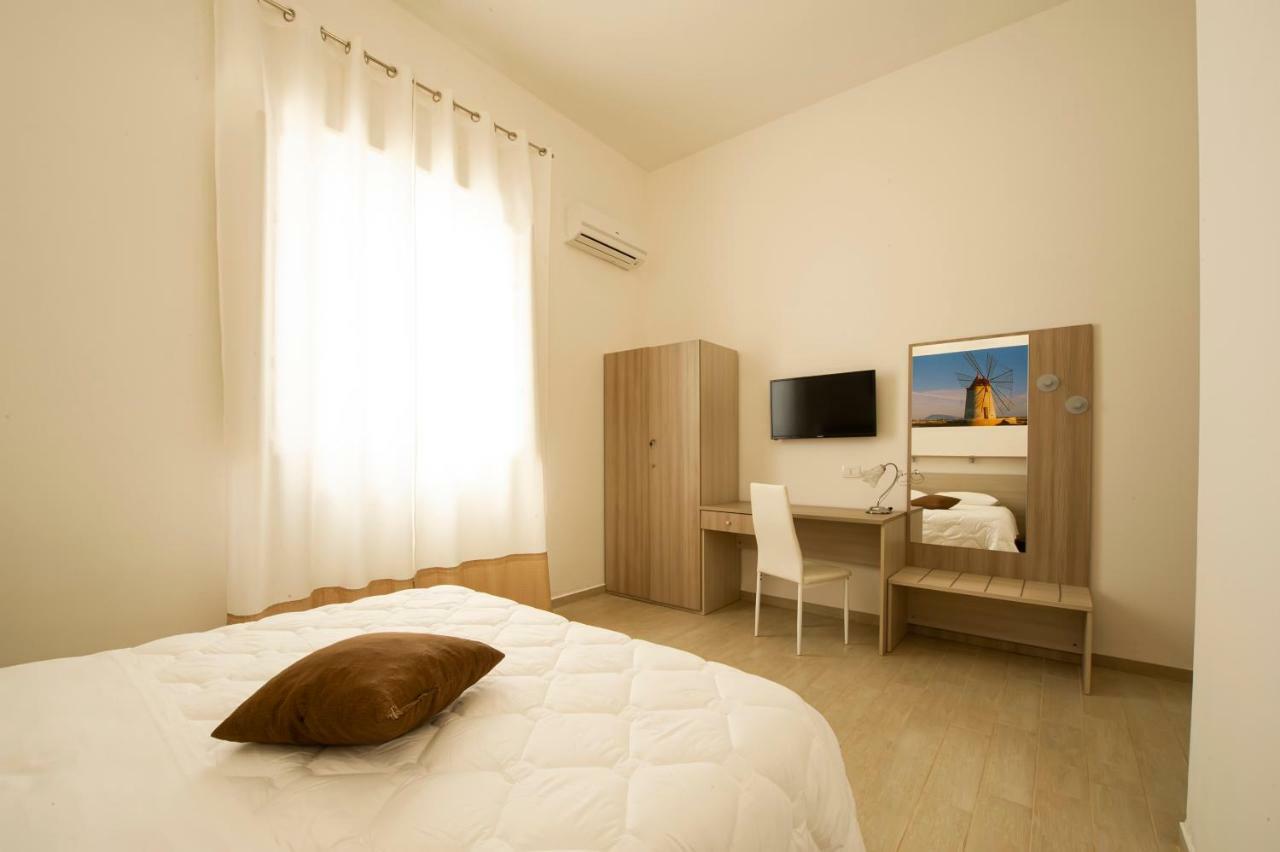 Sole Mare Sale Bed and Breakfast Torre Nubia Buitenkant foto